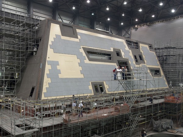 12056 composite shipbuilding zumwalt destroyer ingalls