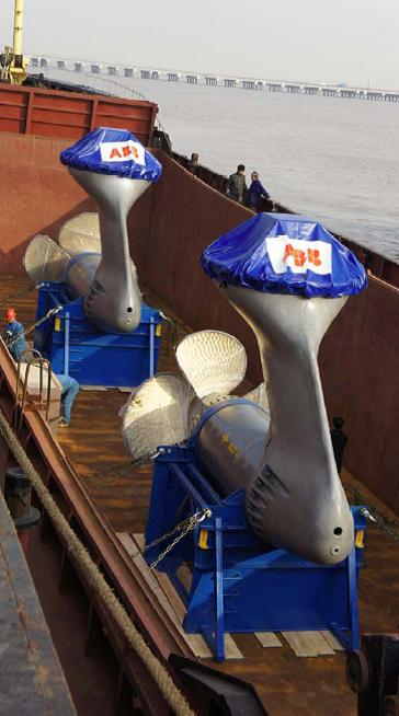 Azipod+C+being+shipped abb azipod